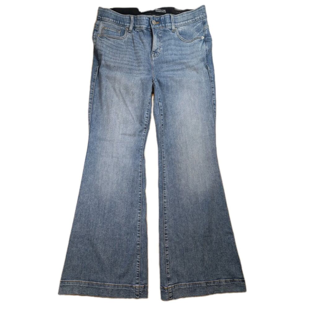 Torrid Bombshell Flare Jeans Womens 16R Premium Stretch NWT High Rise Curve